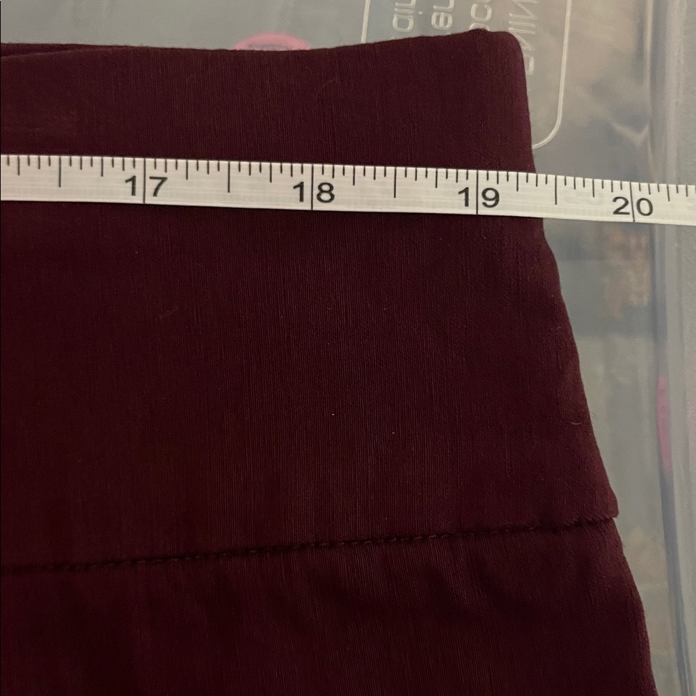 MAURICES Plus Plumb Pencil Skirt with slit Size: 2 - Picture 4 of 5